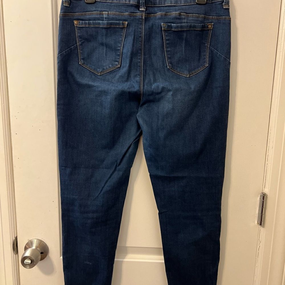 Skinny jeans  - Picture 4 of 5